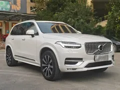 2021 Volvo XC90 7-seat, белый — фото 2