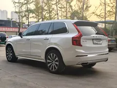 2021 Volvo XC90 7-seat, белый — фото 9