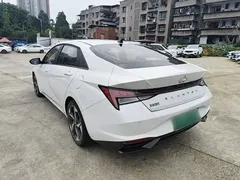 2021 Hyundai Elantra 1.5L CVT GLX Elite, белый — фото 5