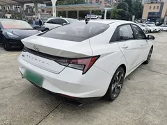 2021 Hyundai Elantra 1.5L CVT GLX Elite, белый — фото 7
