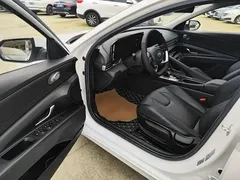 2021 Hyundai Elantra 1.5L CVT GLX Elite, белый — фото 16