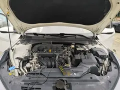 2021 Hyundai Elantra 1.5L CVT GLX Elite, белый — фото 20