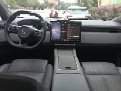 2025 Zeekr 7X 75kWh RWD Smart Driving, чёрный — фото 13