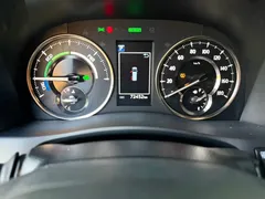 2020 Lexus LM 300h 7-seat, чёрный — фото 8