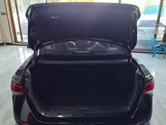2021 Nissan Sylphy 1.6L XL CVT, чёрный — фото 19