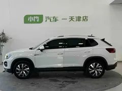 2022 Volkswagen Tayron 280TSI 2WD Luxury, белый — фото 8
