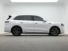 2026 Aito M7 EREV Pro+ 4WD 5-seat, белый — фото 6