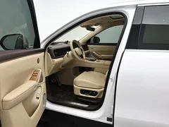 2026 Aito M7 EREV Pro+ 4WD 5-seat, белый — фото 11