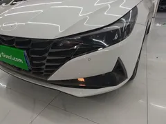 2021 Hyundai Elantra 1.5L CVT GLX Elite, белый — фото 24