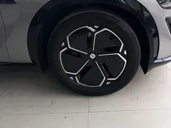 2025 Xiaomi YU7 4WD Pro — фото 10