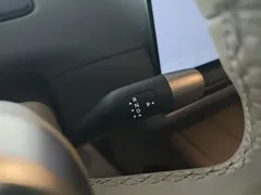 2025 Li Auto i8 Standard, чёрный — фото 14