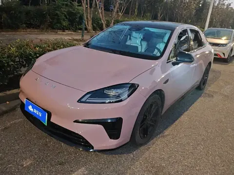 2025 Aion RT 650 Smart Luxury