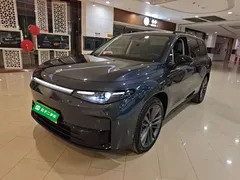 2026 Leapmotor C16 EV 580 Premium 6-seat — фото 2