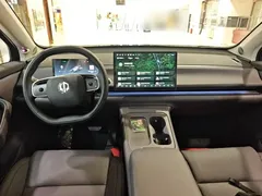 2026 Leapmotor C16 EV 580 Premium 6-seat — фото 10