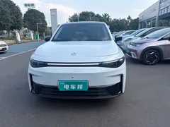 2024 Leapmotor C10 530 Smart, белый — фото 2