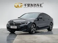 2021 BMW 6 Series GT 630i M Sport Package, чёрный — фото 1