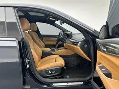 2021 BMW 6 Series GT 630i M Sport Package, чёрный — фото 25