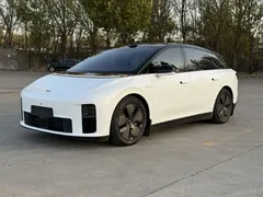 2025 Li Auto i6 2WD Standard, белый — фото 1