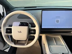 2025 Li Auto i6 2WD Standard, белый — фото 9