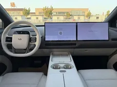 2025 Li Auto i6 2WD Standard, белый — фото 11