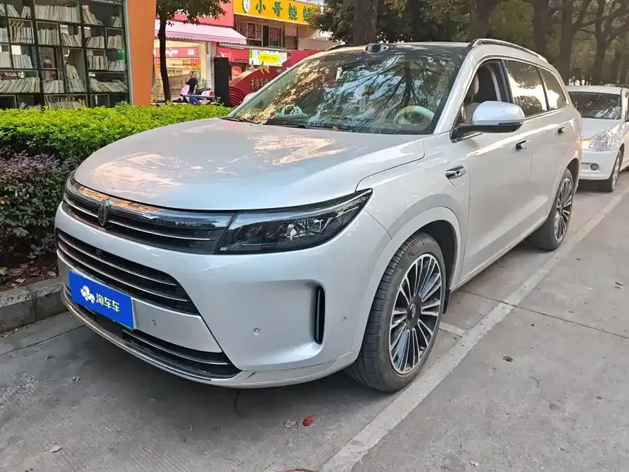 2024 Aito M7 1.5T RWD Max 5-seat