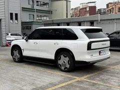 2026 Zeekr 9X Ultra 70kWh 6-seater, белый — фото 18