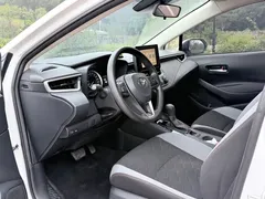 2022 Toyota Corolla 1.2T S-CVT Pioneer Plus, белый — фото 7