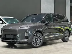 2026 Nio ES8 6-seat Executive Luxury — фото 1