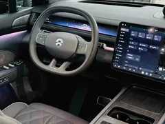 2026 Nio ES8 6-seat Executive Luxury — фото 10