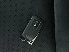2020 Lexus RX 300 2WD Elite, белый — фото 7