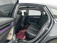 2022 Honda Accord 260TURBO Premium — фото 19