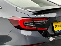 2022 Honda Accord 260TURBO Premium — фото 30