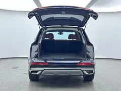2021 Audi Q7 55 TFSI quattro S line Sport, чёрный — фото 9