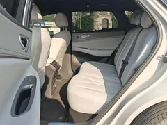 2025 BYD Sealion 06 DM-i PHEV 205 Plus — фото 13