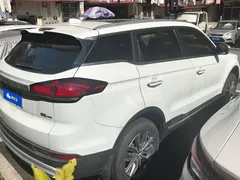 2020 Geely Atlas 1.8TD DCT Zhilian PRO, белый — фото 3