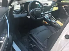 2020 Geely Atlas 1.8TD DCT Zhilian PRO, белый — фото 9