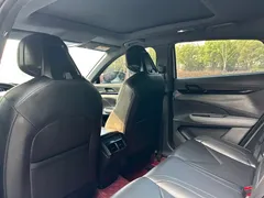 2022 Changan UNI-V 1.5T Premium, белый — фото 11