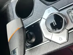 2022 Changan UNI-V 1.5T Premium, белый — фото 15
