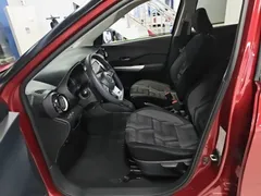 2021 Nissan Kicks 1.5L XL CVT — фото 15