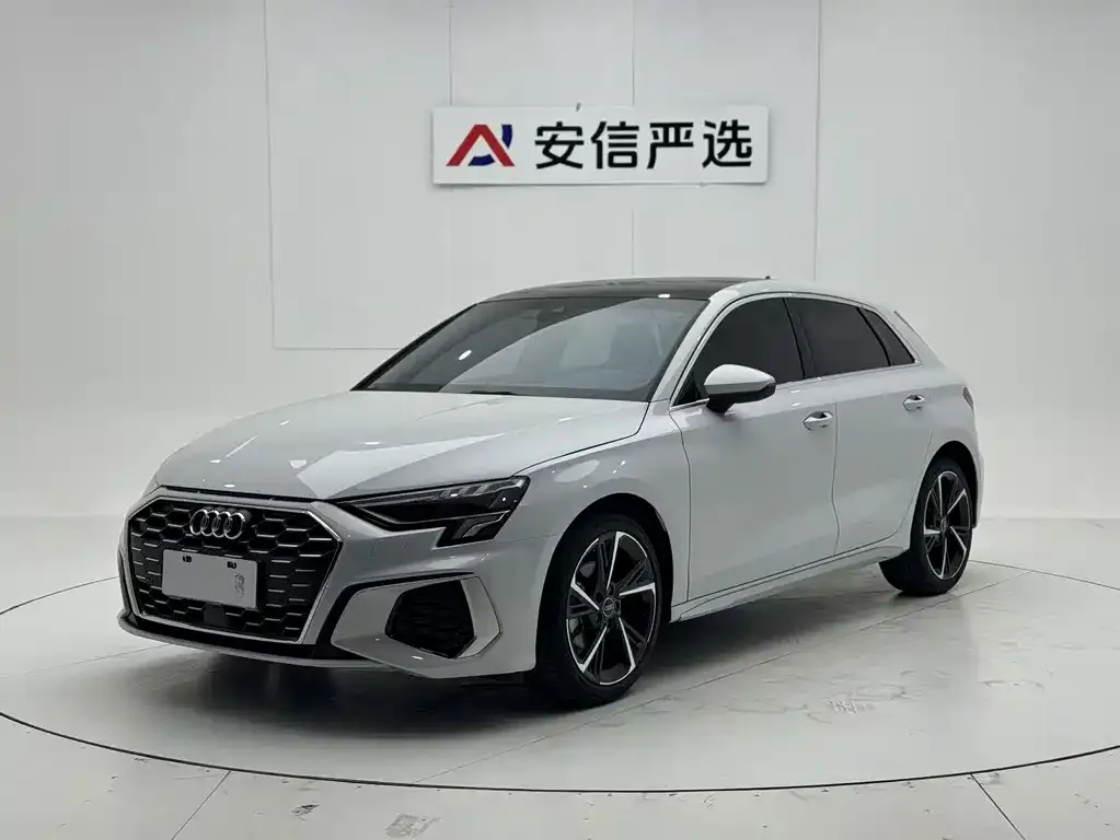 2022 Audi A3 Sportback 35 TFSI Fashion Sport