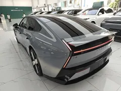 2025 Xpeng P7 750 4WD High Performance Ultra — фото 5