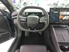 2025 Xpeng P7 750 4WD High Performance Ultra — фото 11