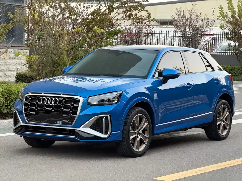 2022 Audi Q2L 35 TFSI Fashion Sport