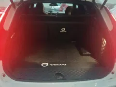 2022 Volvo XC60 4WD Zhiyi Luxury, белый — фото 4