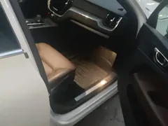 2022 Volvo XC60 4WD Zhiyi Luxury, белый — фото 8