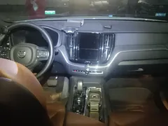 2022 Volvo XC60 4WD Zhiyi Luxury, белый — фото 12