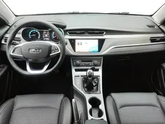 2021 Geely Emgrand UP 1.5L MT Luxury, белый — фото 12
