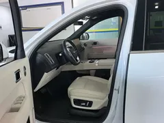 2025 Li Auto L9 Smart Refresh, белый — фото 8