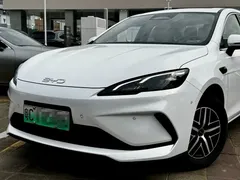 2025 BYD Seal 05 PHEV 120KM Smart Driving Flagship, белый — фото 3