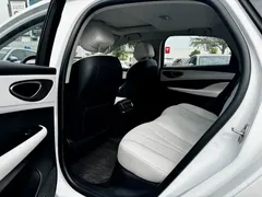 2025 BYD Seal 05 PHEV 120KM Smart Driving Flagship, белый — фото 6
